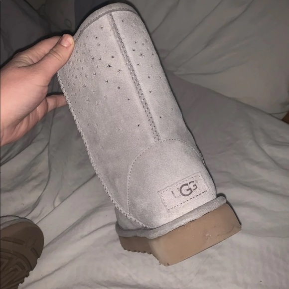 Authentic Ugg boots - Picture 3 of 4